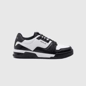Astro Low Sneaker - Black/ White Astro Low Sneaker - Black/ White