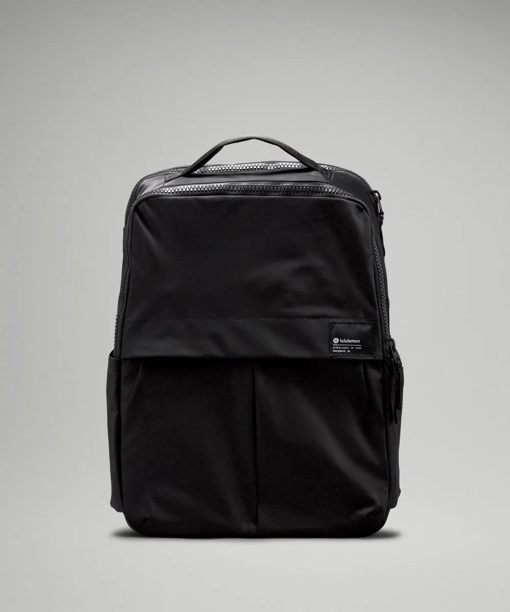 Backpack for every day 20 23 l Lululemon, black