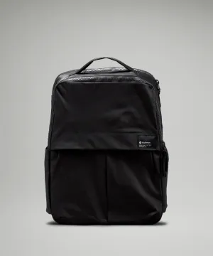 Backpack for every day 20 23 l Lululemon, black