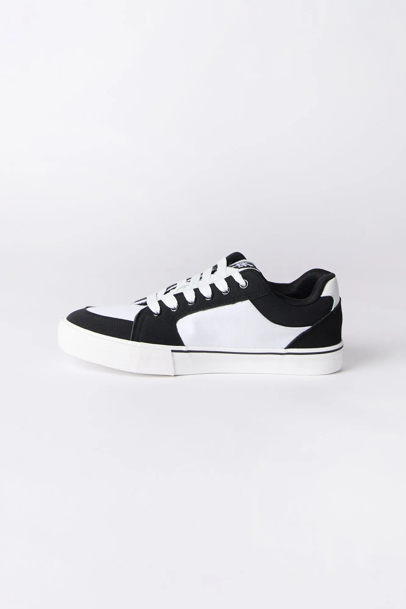 Zoo York Youth Black and White Ellis 2.0 Shoes